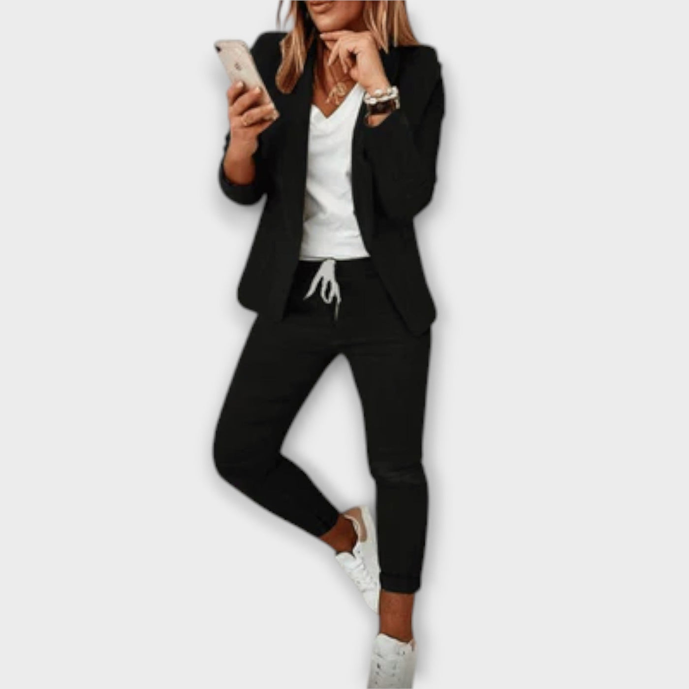 Elegantní a pohodlný blazer set
